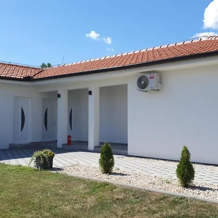 Apartment Kravica Ljubuski Exterior photo